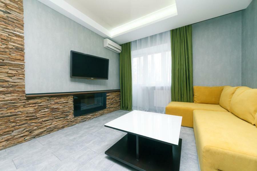 Hotrent City Kiew Exterior foto